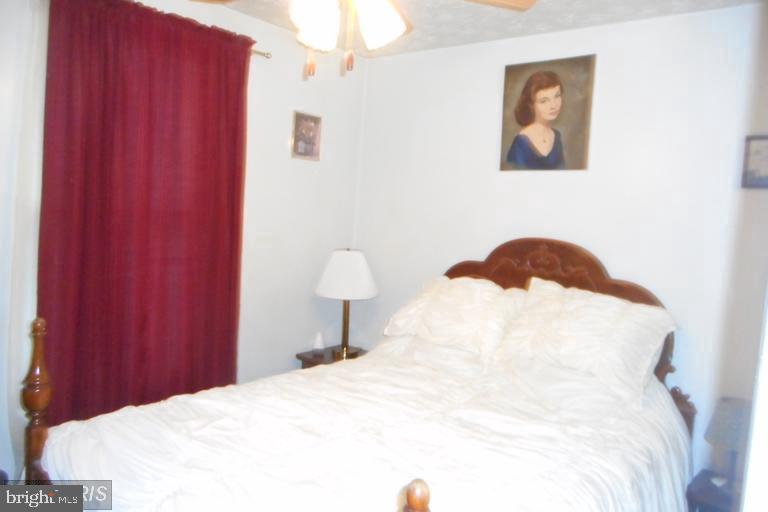 23 Allen Drive Hanover, PA 17331 - Photo 14 of 15 Gallery Image 14