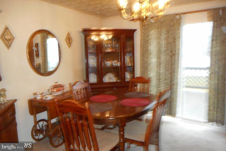23 Allen Drive Hanover, PA 17331 - Photo 4 of 15 Gallery Image 4