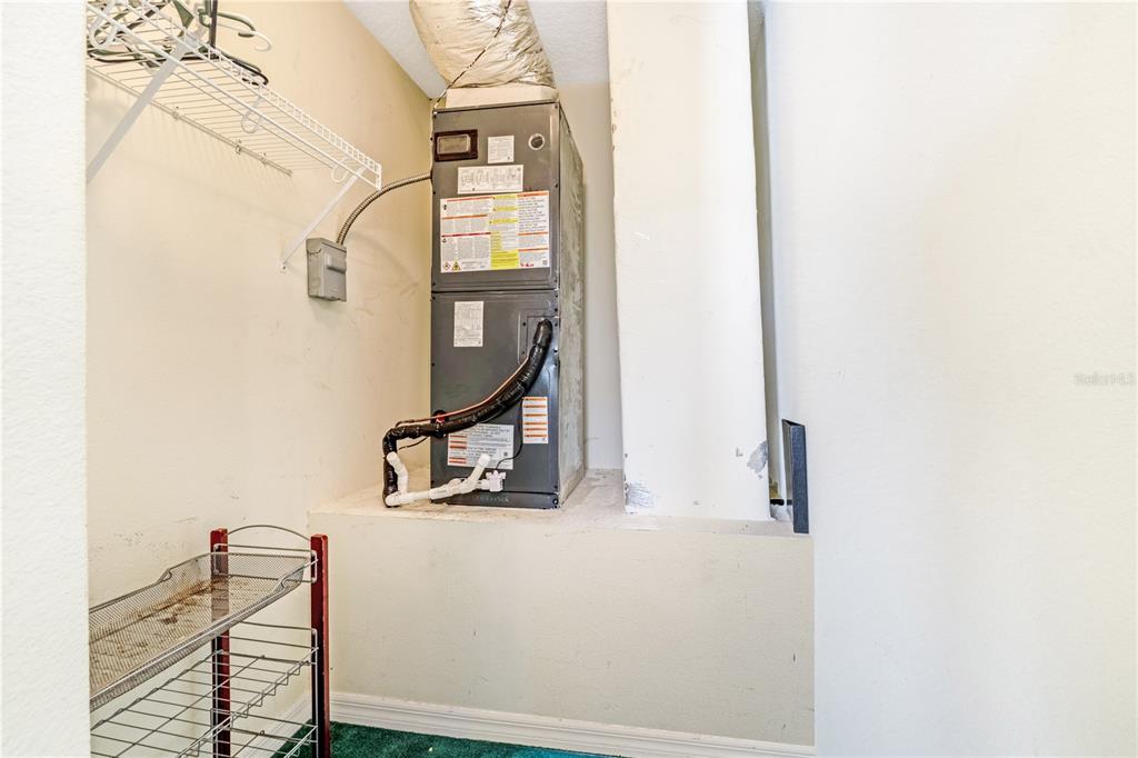 2060 Doyle Road Deltona, FL 32738 - Photo 8 of 43