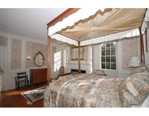 17 Miles Road Hingham, MA 02043 - Photo 10 of 12 Gallery Image 10
