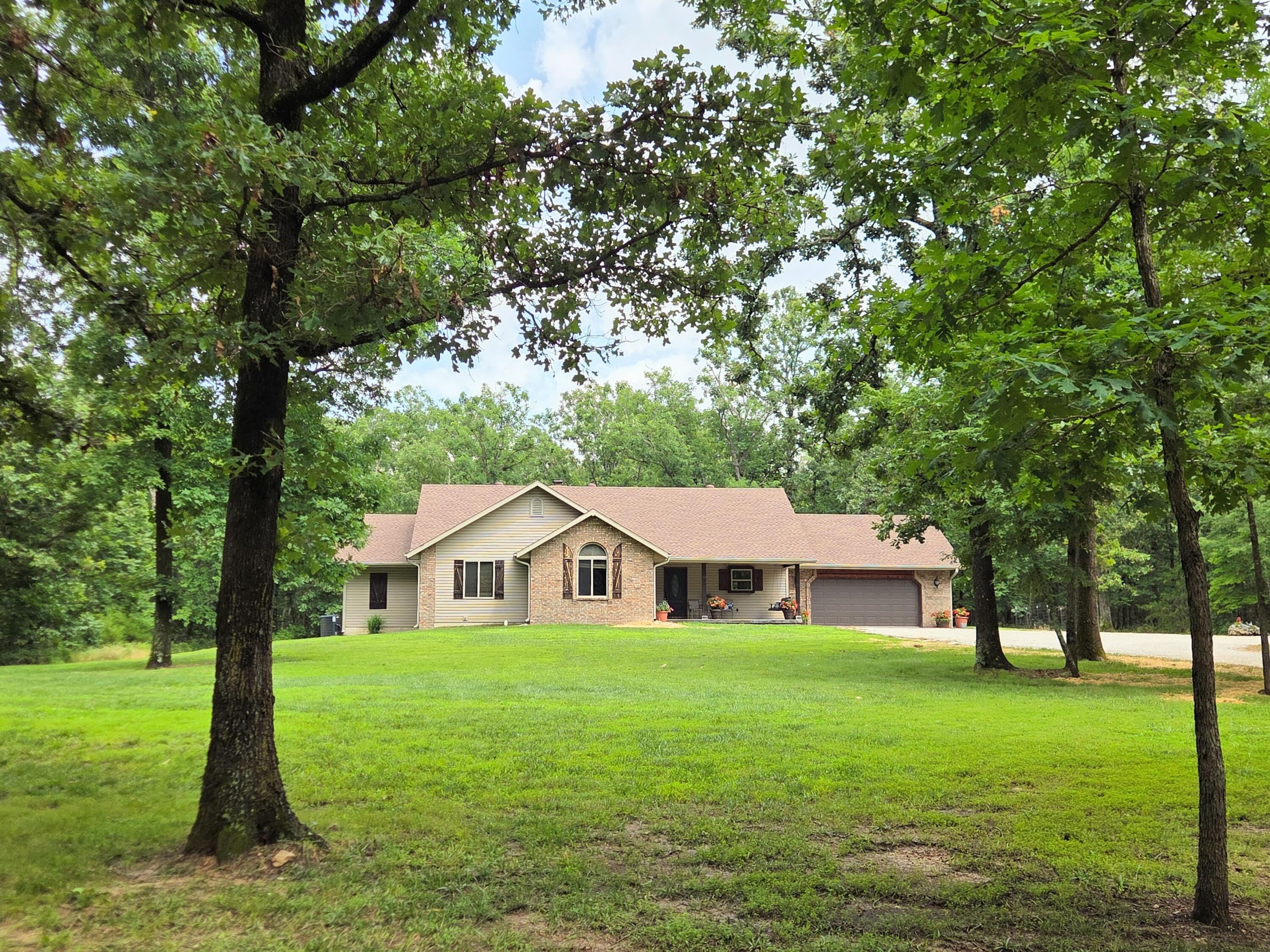 1346 Golf Course Road Marshfield, MO 65706 - Photo 5 of 84 1346 E Golf Course Rd (12)
