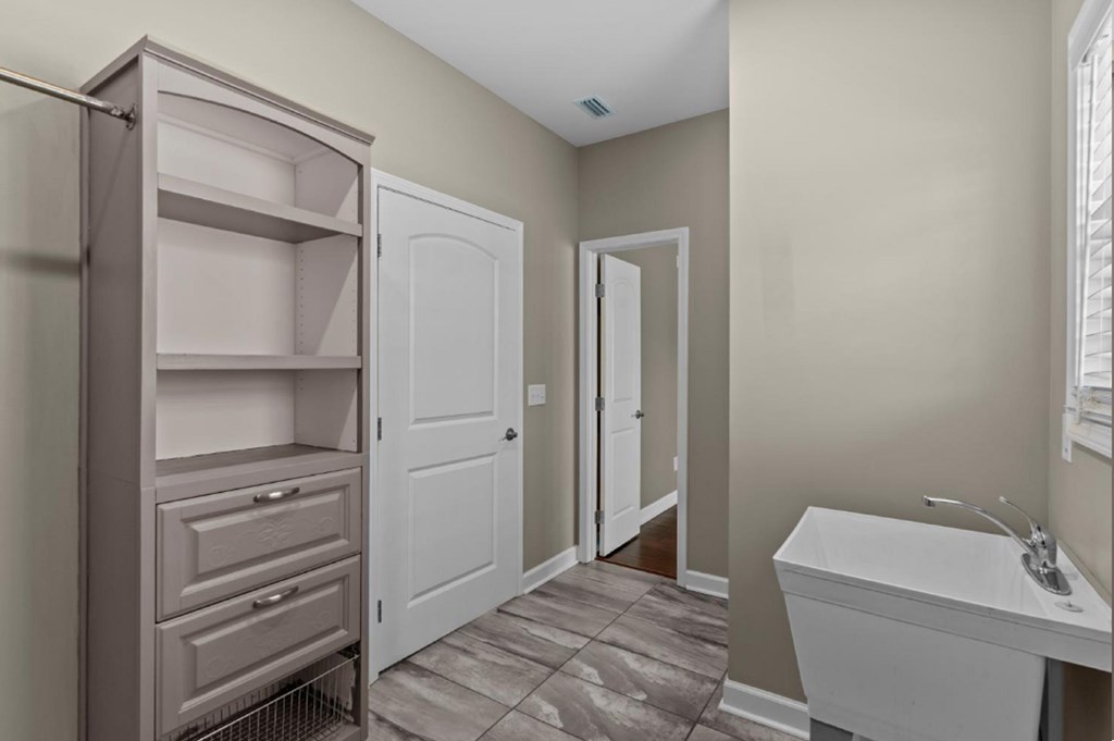 1798 National Road Dothan, AL 36301 - Photo 26 of 57