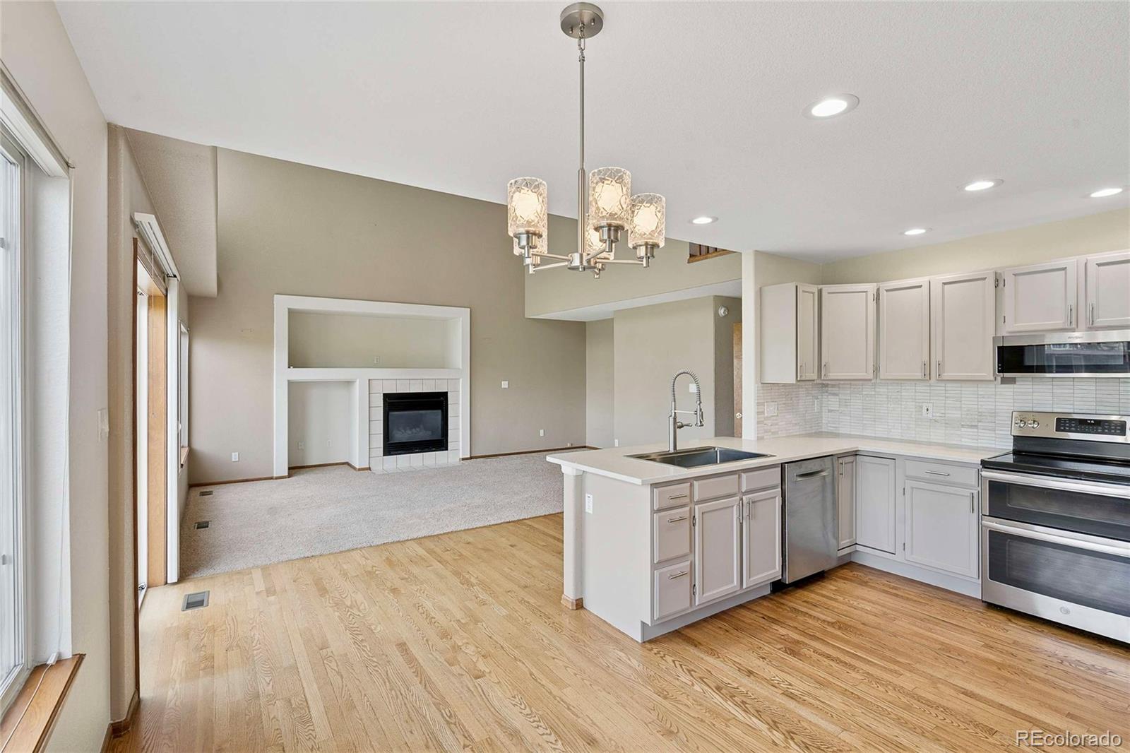 3445 Starflower Road Castle Rock, CO 80109 - Photo 6 of 40 Gallery Image 6