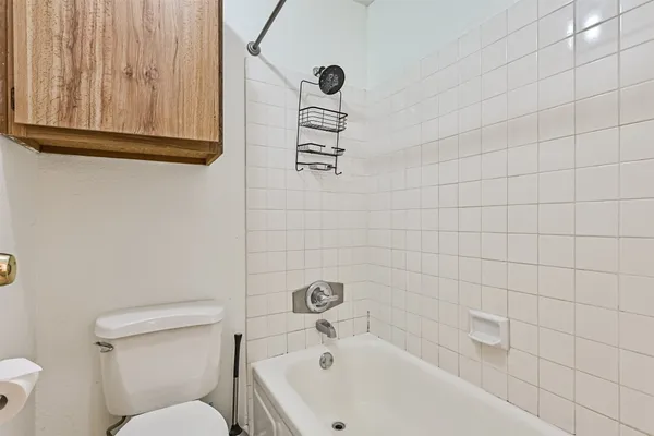 $129,000 | 260 El Dorado Boulevard, Unit 2008, Houston, TX 77598