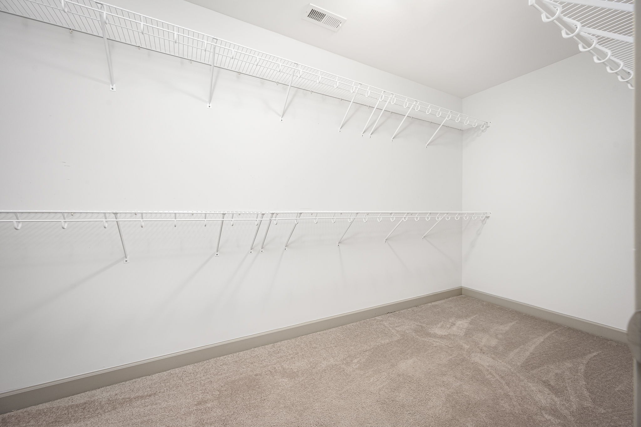2342 North Tennessee Boulevard, Unit 1503 Murfreesboro, TN 37130 - Photo 27 of 36 a view of a room