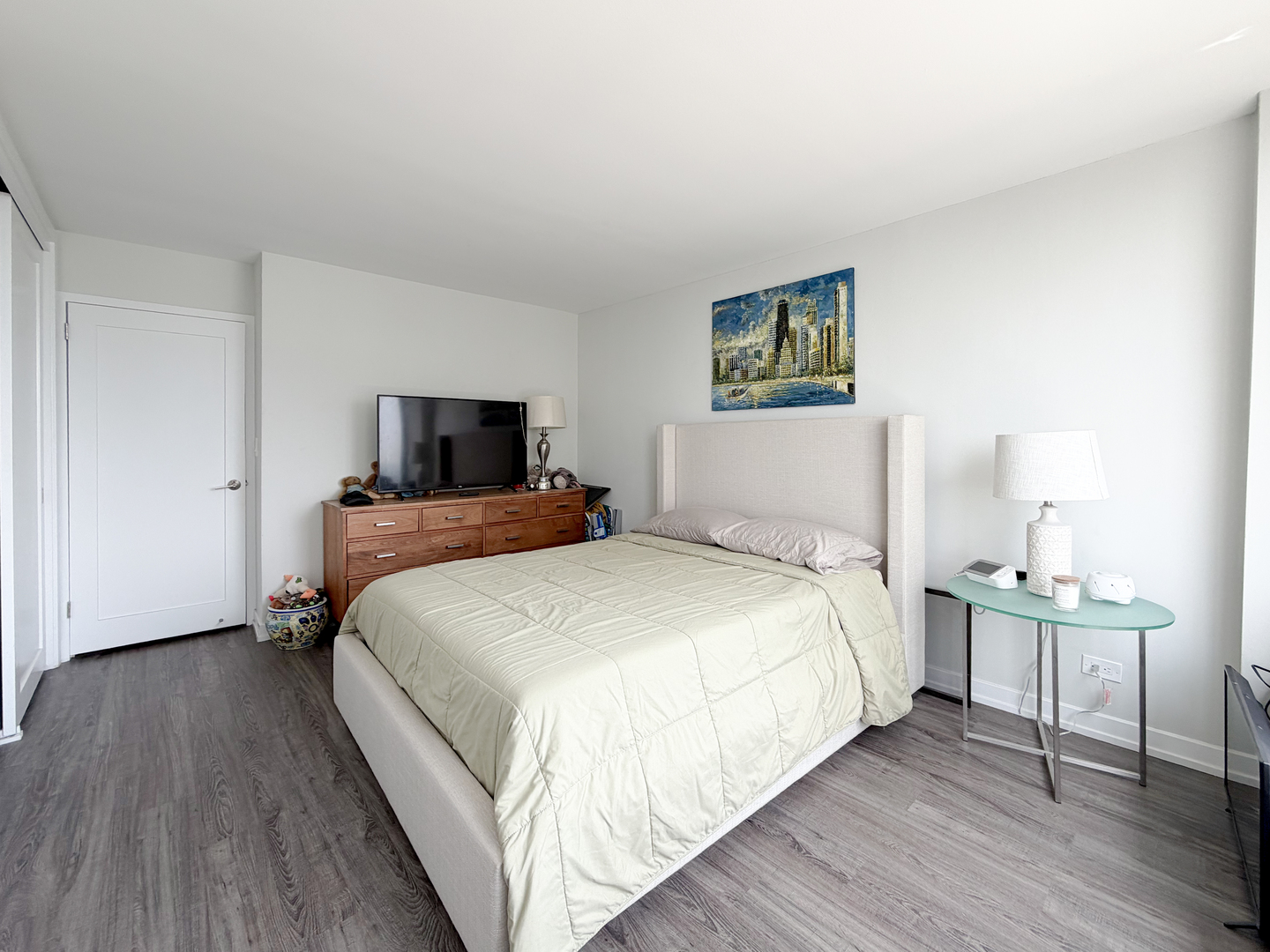5455 North Sheridan Road, Unit 1908 Chicago, IL 60640 - Photo 7 of 12