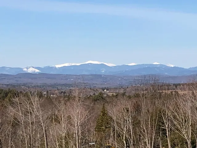 $110,000 | 3 High Ridge Road, Paris, ME 04281