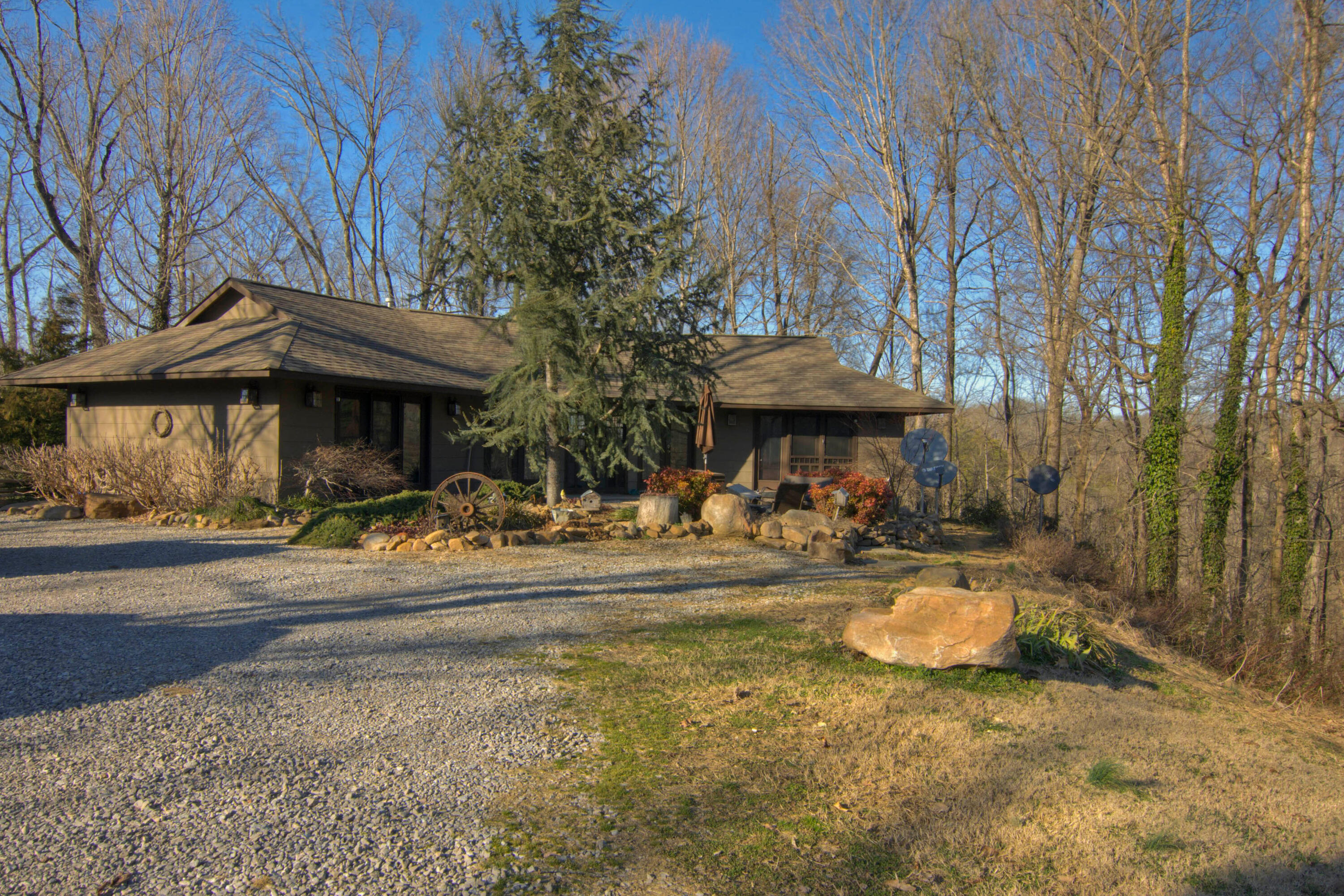 1135 Alpine Road Seymour, TN 37865 - Photo 34 of 35 1135 Alpine Rd Seymour TN 37865 USA-001-