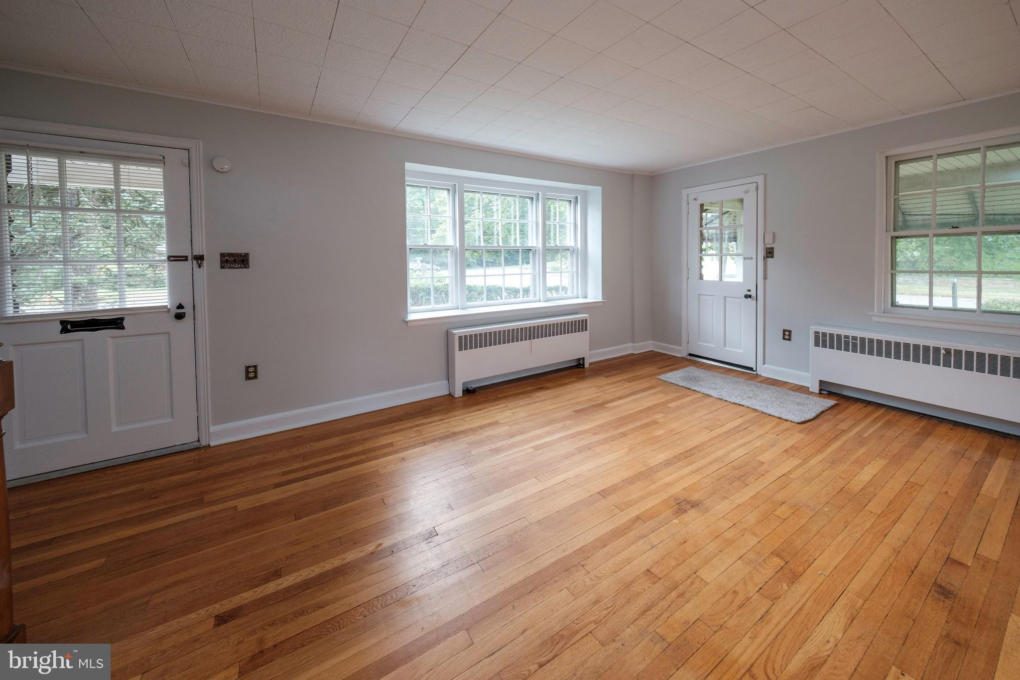 27 Kenhorst Boulevard Reading, PA 19607 - Photo 13 of 21 Gallery Image 13