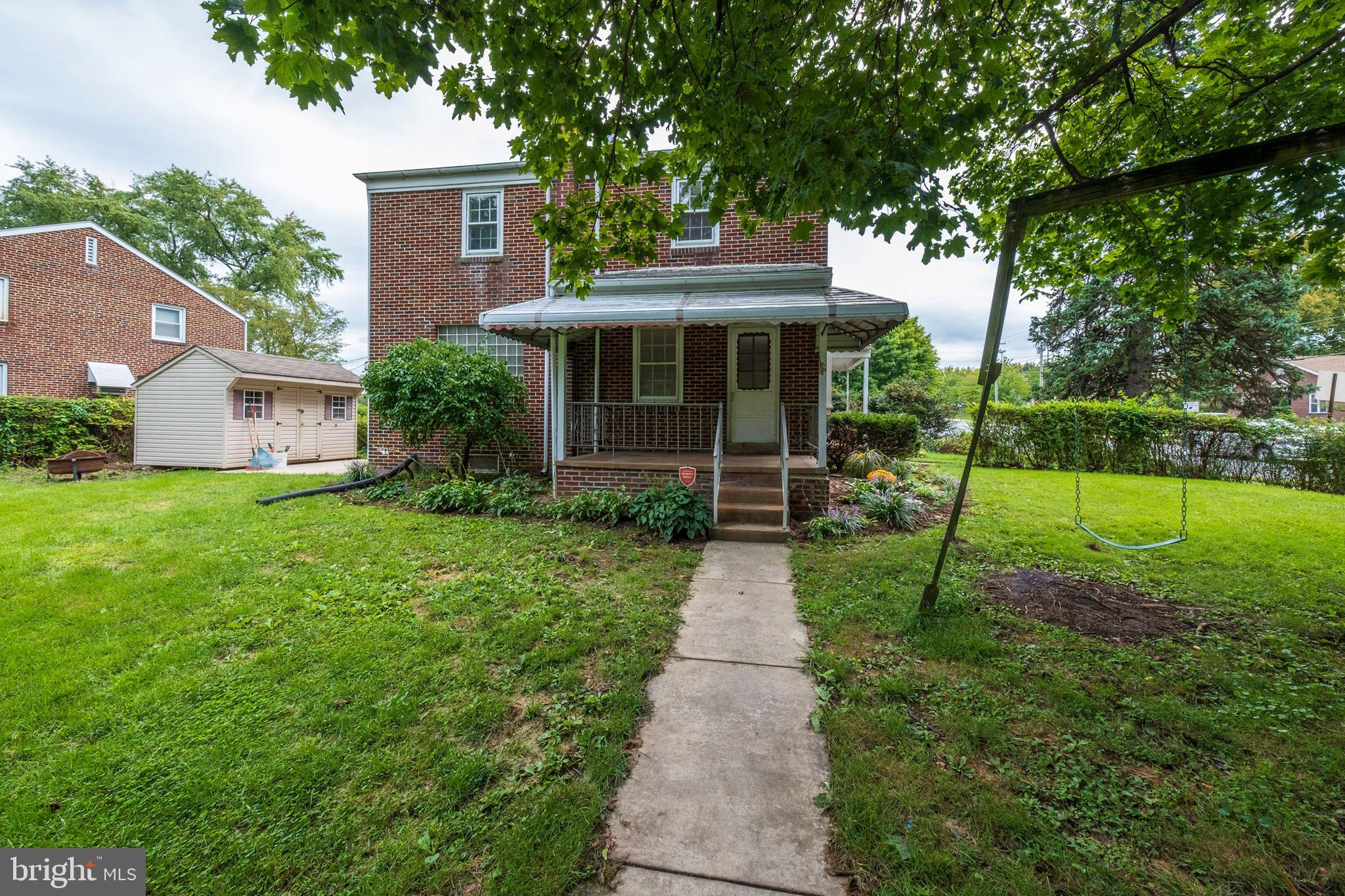 27 Kenhorst Boulevard Reading, PA 19607 - Photo 5 of 21 Gallery Image 5