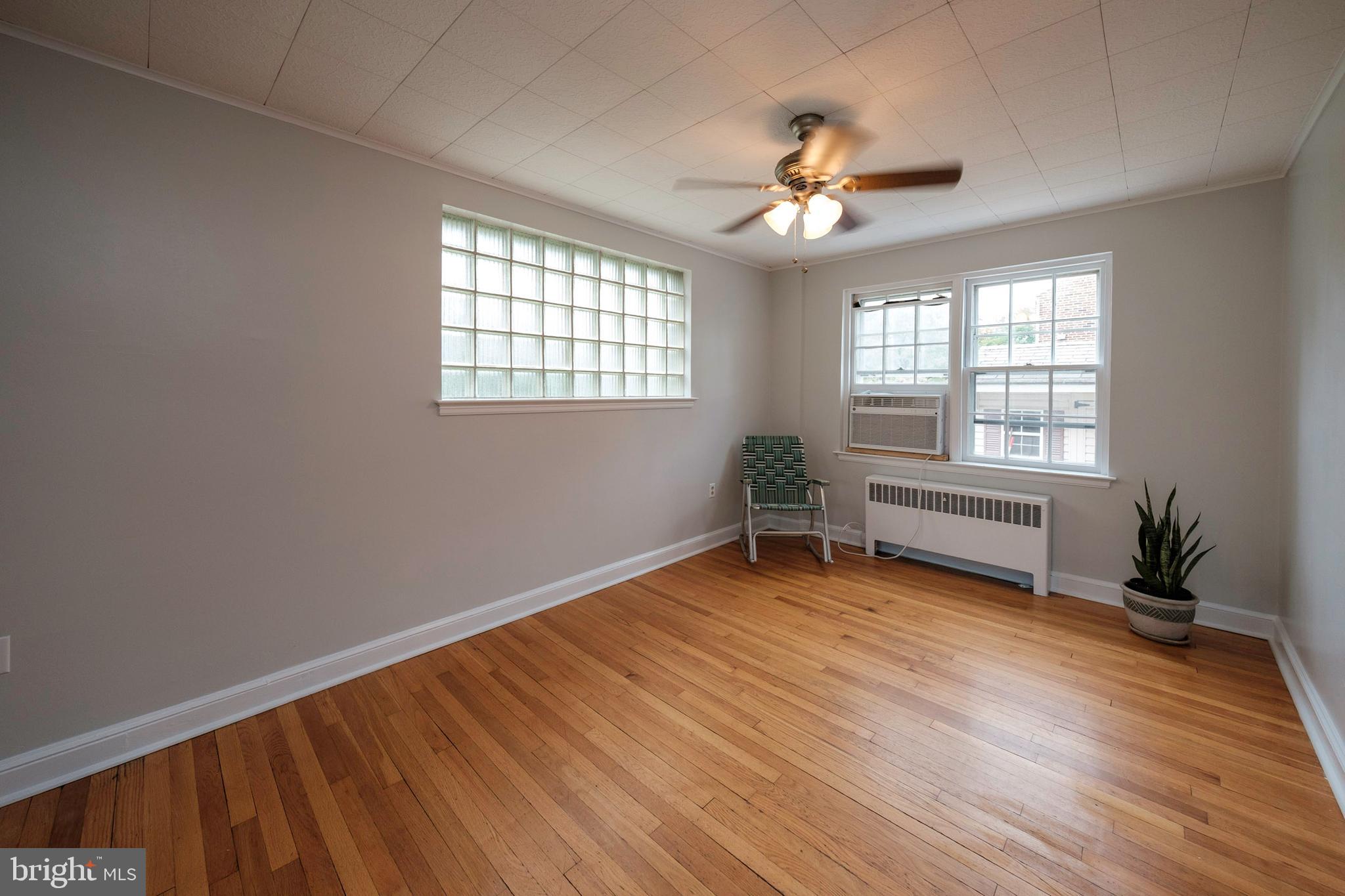 27 Kenhorst Boulevard Reading, PA 19607 - Photo 10 of 21 Gallery Image 10