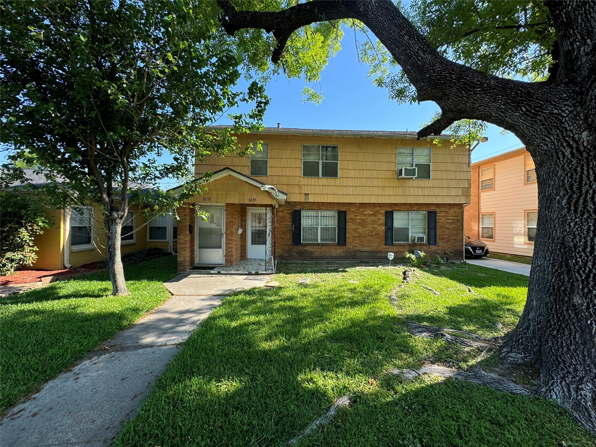 3233 Rosedale Street Houston, TX 77004 - Photo 2 of 21