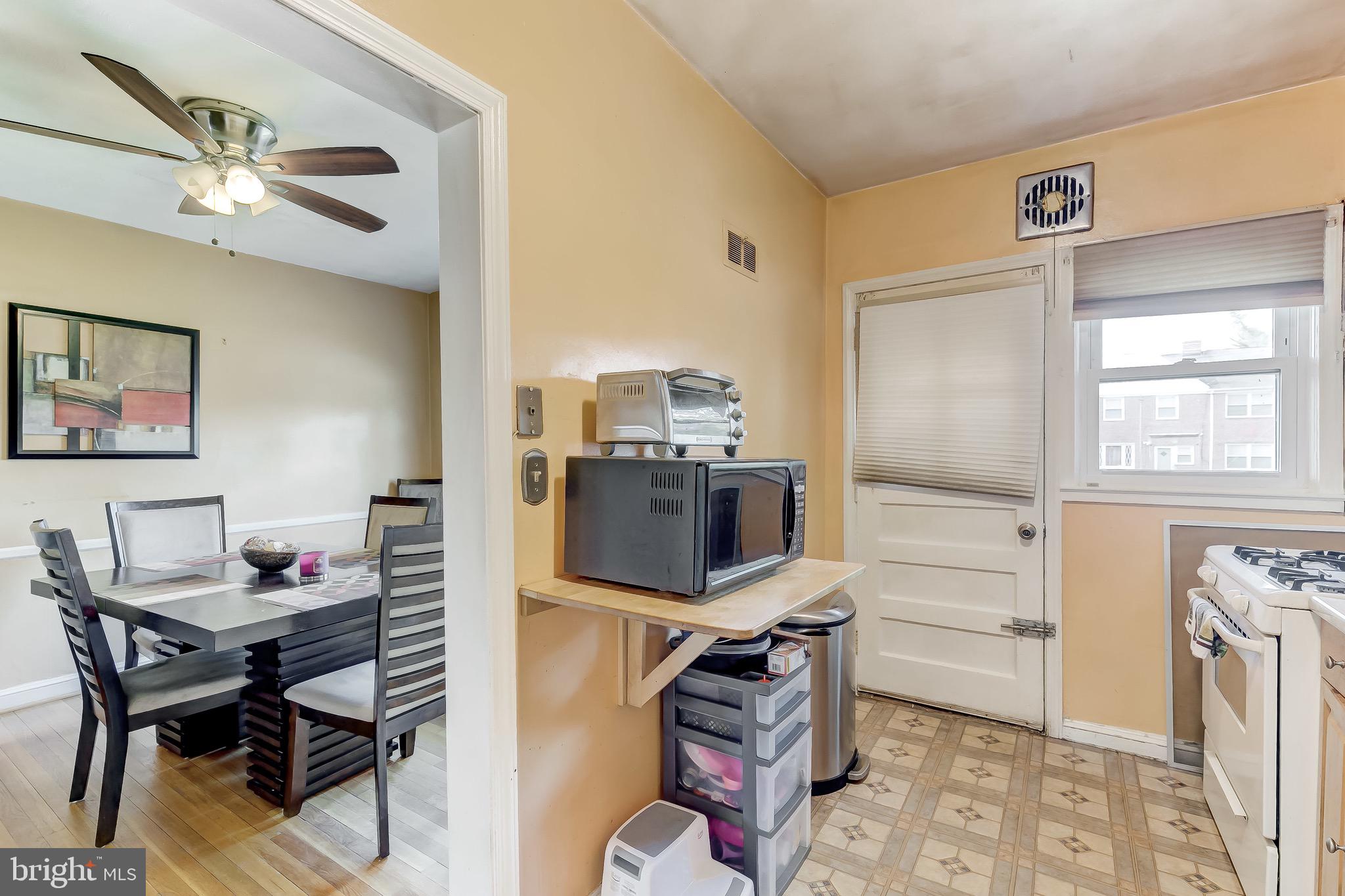 1302 Silverthorne Road Baltimore, MD 21239 - Photo 11 of 26