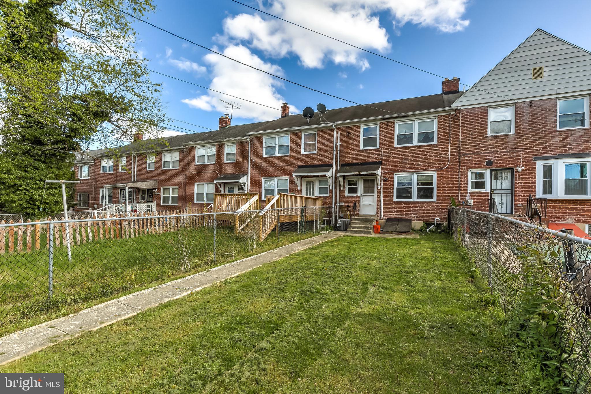 1302 Silverthorne Road Baltimore, MD 21239 - Photo 24 of 26 Beautiful spacious backyard