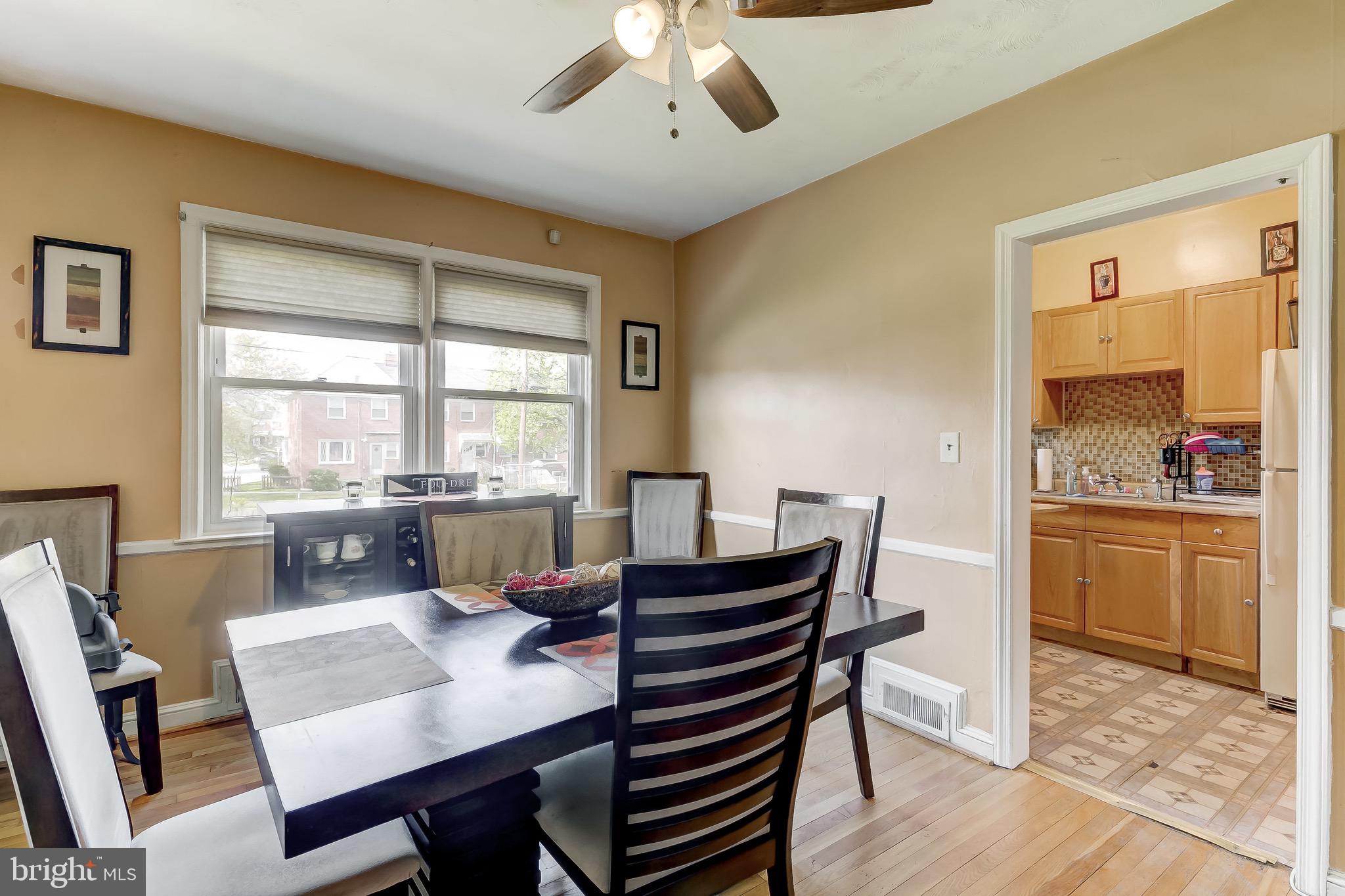1302 Silverthorne Road Baltimore, MD 21239 - Photo 8 of 26 Separate eat-in Dinning Room