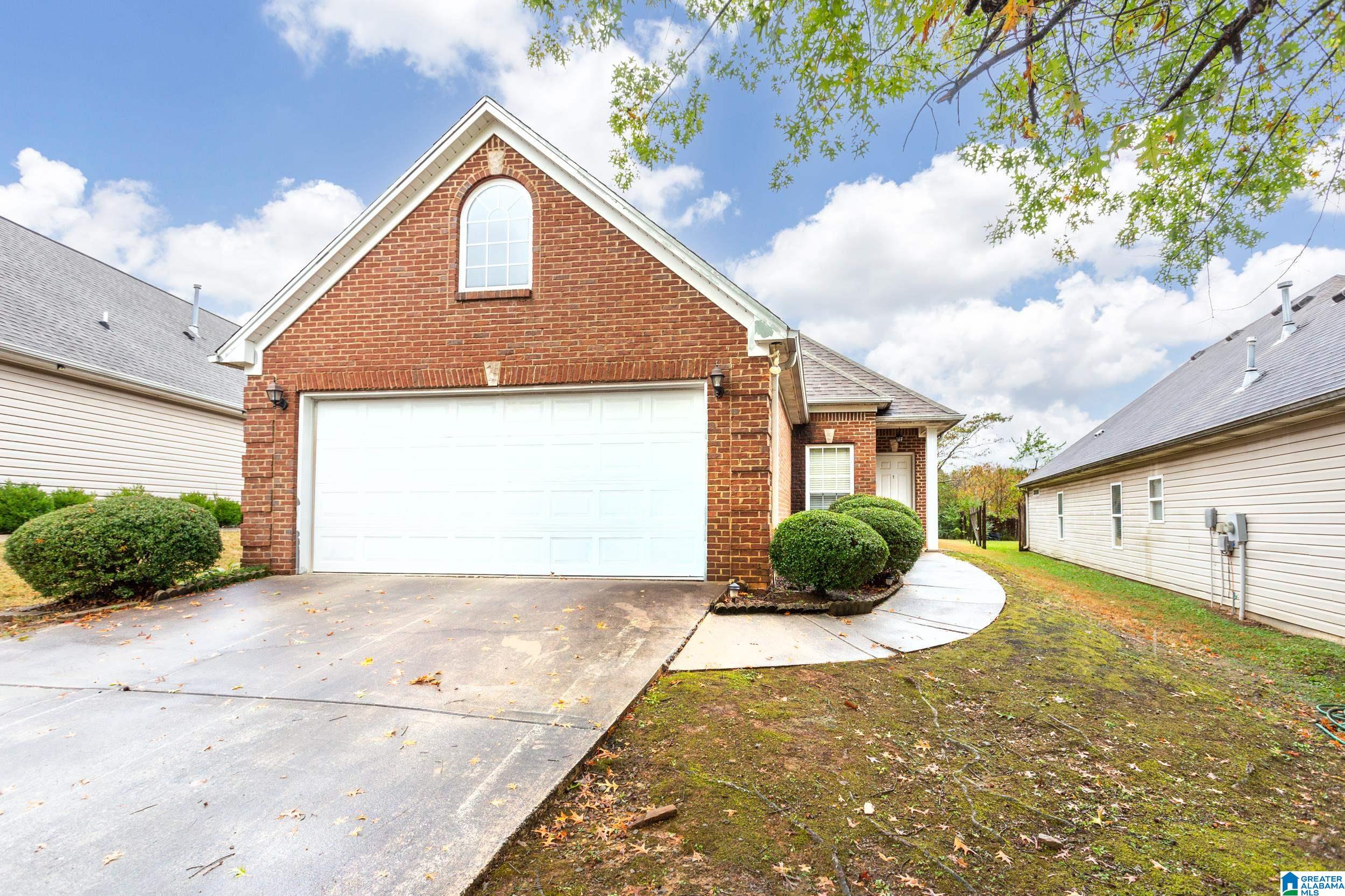 5490 Azalea Trace Trussville, AL 35173 - Photo 2 of 31
