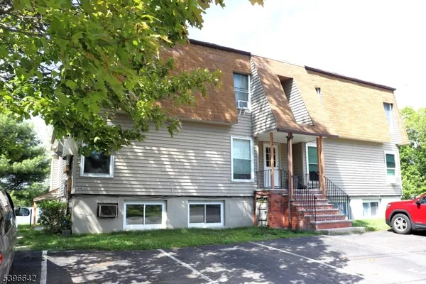 $189,000 | 384 Lake Shore South, Unit A, Montague, NJ 07827