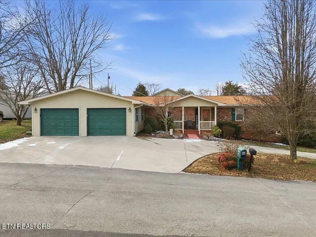 $250,000 | 2006 Rose Drive, Tazewell, TN 37879