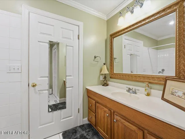 $250,000 | 2006 Rose Drive, Tazewell, TN 37879