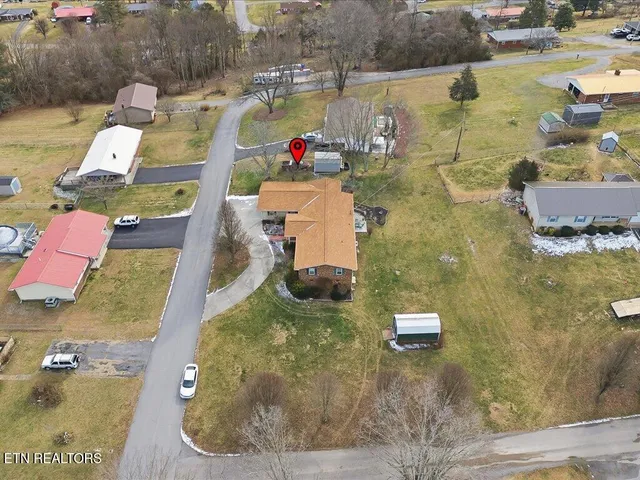 $250,000 | 2006 Rose Drive, Tazewell, TN 37879