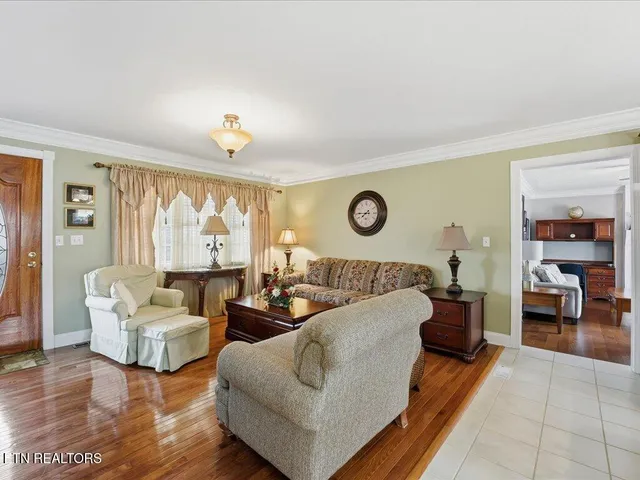 $250,000 | 2006 Rose Drive, Tazewell, TN 37879