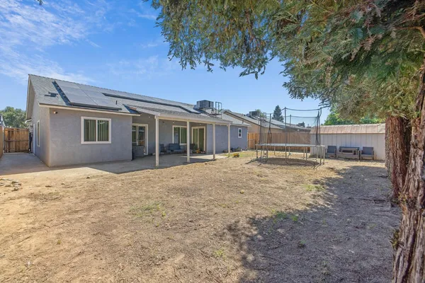 $400,000 | 517 Tucker, Sanger, CA 93657