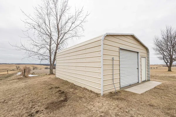 $485,000 | 1021 Fish Lane, Hazel Green, WI 53811