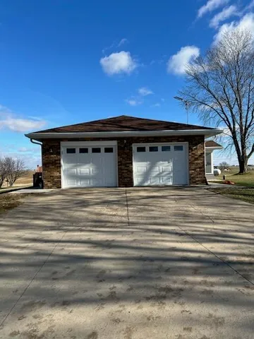 $535,000 | 1021 Fish Lane, Hazel Green, WI 53811