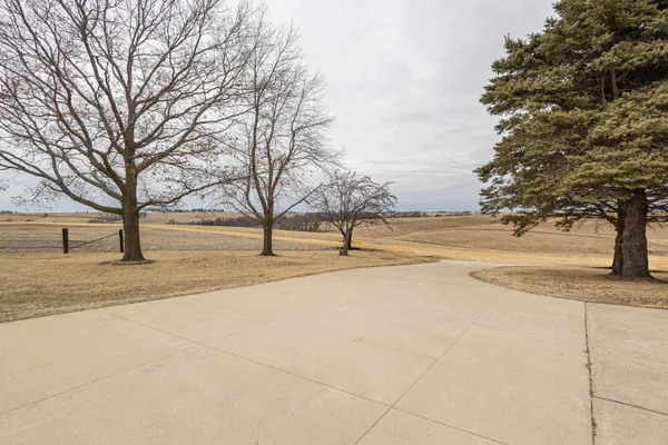 $459,900 | 1021 Fish Lane, Hazel Green, WI 53811