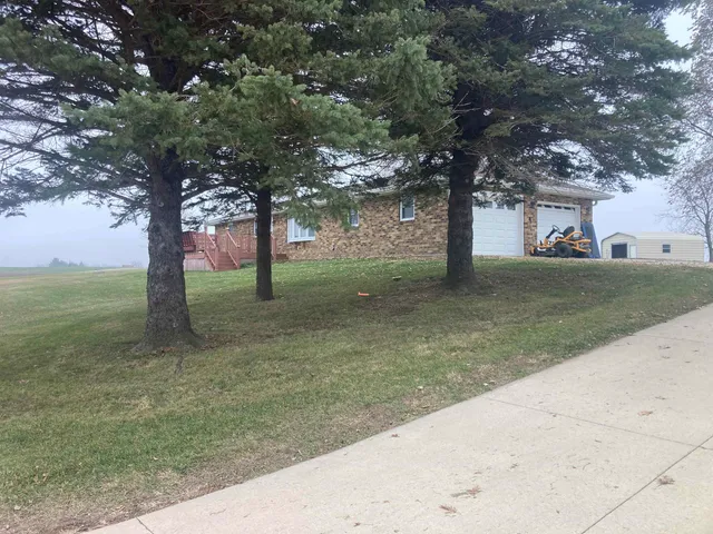 $535,000 | 1021 Fish Lane, Hazel Green, WI 53811