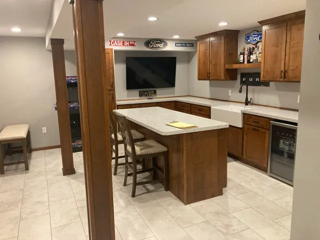 $535,000 | 1021 Fish Lane, Hazel Green, WI 53811