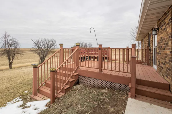 $485,000 | 1021 Fish Lane, Hazel Green, WI 53811
