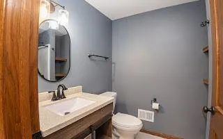 $485,000 | 1021 Fish Lane, Hazel Green, WI 53811