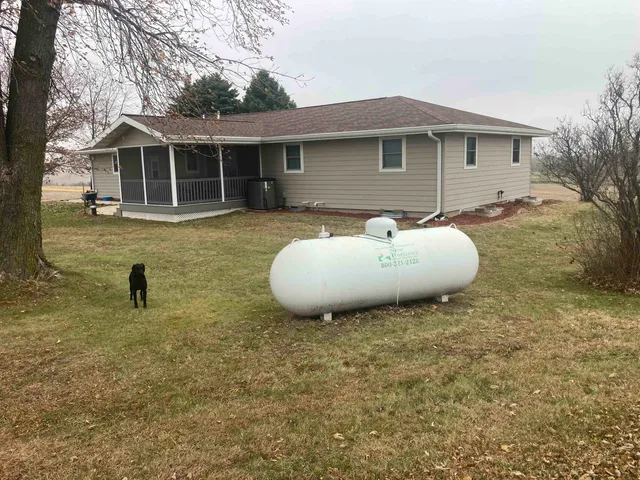 $535,000 | 1021 Fish Lane, Hazel Green, WI 53811