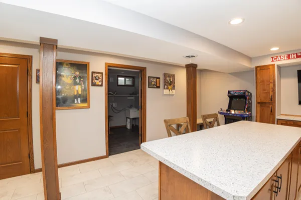 $485,000 | 1021 Fish Lane, Hazel Green, WI 53811