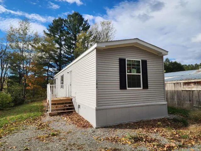 $94,796 | 104 Overlook Lane, Coventry, VT 05855