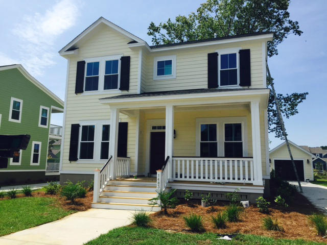 1483 Hollenberg Lane Mount Pleasant, SC 29466 - Photo 2 of 22 208 front second