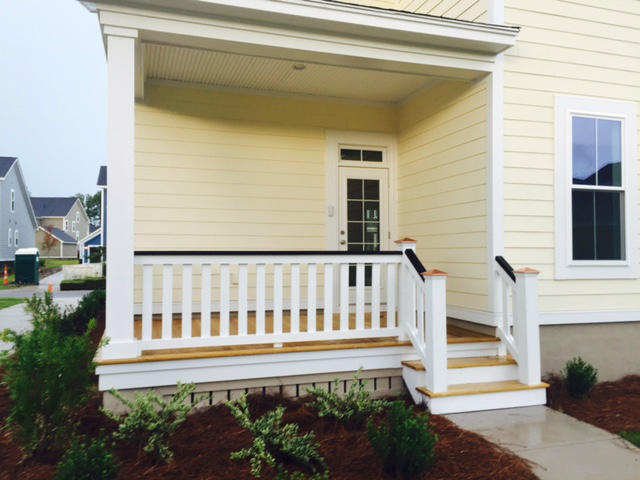 1483 Hollenberg Lane Mount Pleasant, SC 29466 - Photo 16 of 22 208 back porch