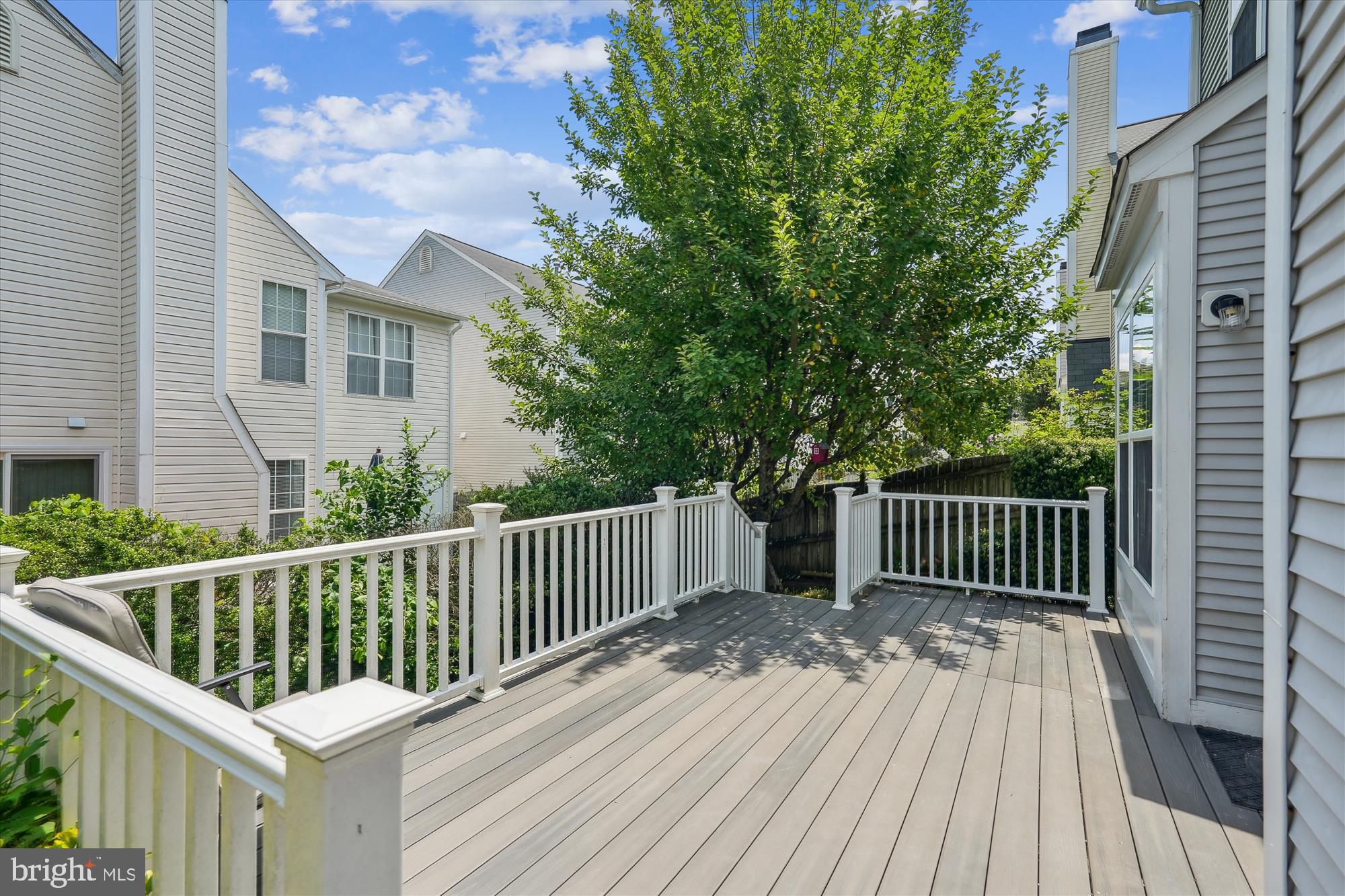 20322 Swallow Point Road Montgomery Village, MD 20886 - Photo 28 of 47 Large Deck (2 and half year old)