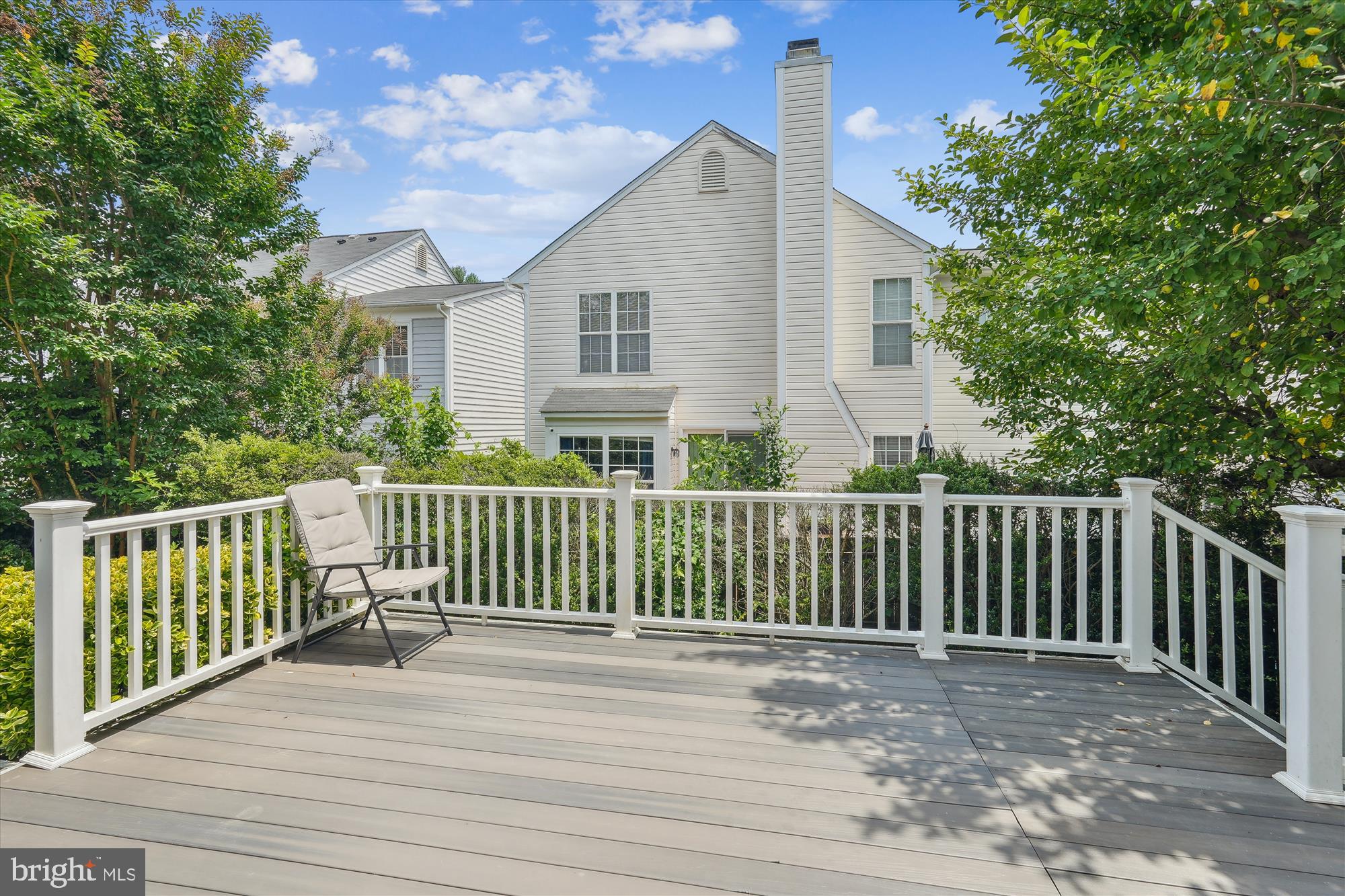 20322 Swallow Point Road Montgomery Village, MD 20886 - Photo 30 of 47 Large Deck (2 and half year old)