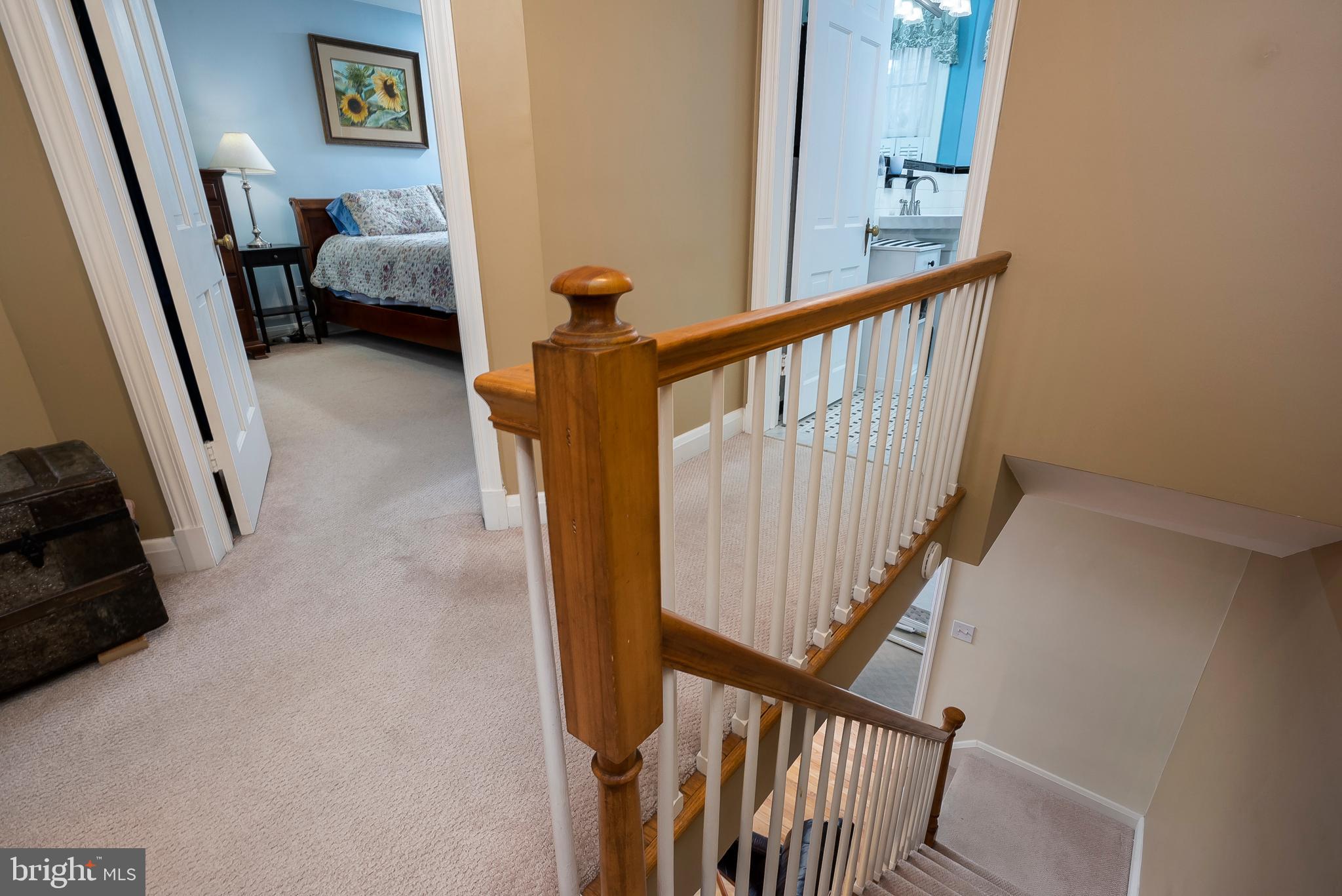 504 Academy Road Catonsville, MD 21228 - Photo 11 of 27 Upstairs landing