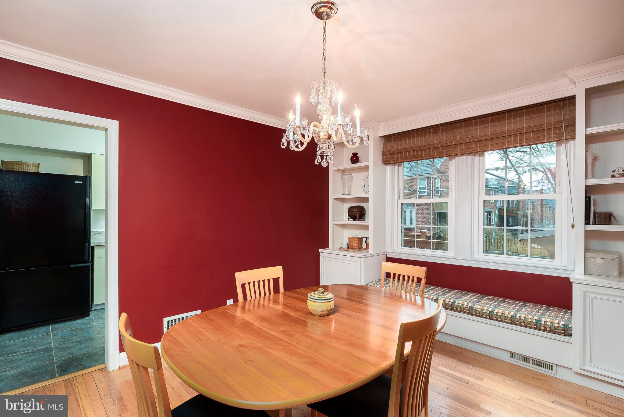 504 Academy Road Catonsville, MD 21228 - Photo 8 of 27 Dining room