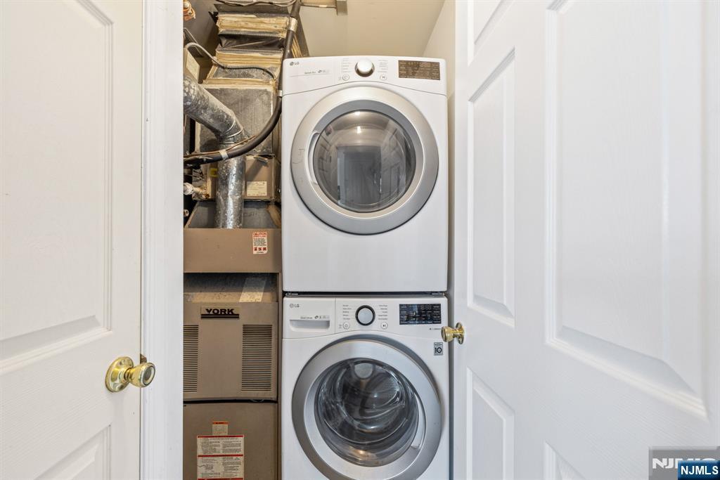 1306 Paddington Road, Unit 1306 Mahwah, NJ 07430 - Photo 18 of 36
