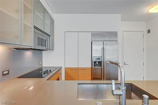 $2,975 | 3722 South Las Vegas Boulevard, Unit 2310, Las Vegas, NV 89158