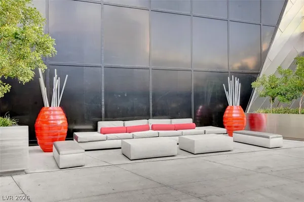 $2,975 | 3722 South Las Vegas Boulevard, Unit 2310, Las Vegas, NV 89158