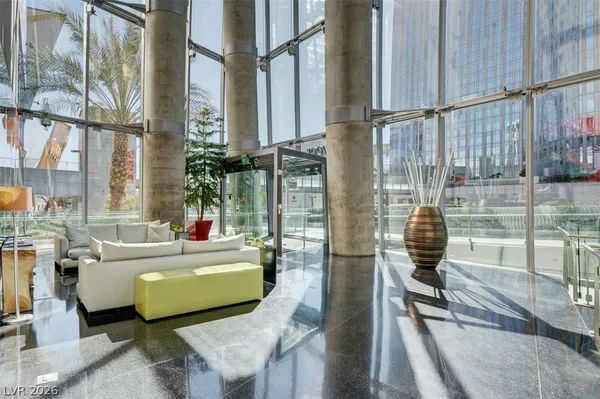 $2,975 | 3722 South Las Vegas Boulevard, Unit 2310, Las Vegas, NV 89158