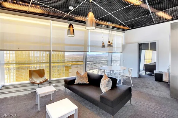 $2,975 | 3722 South Las Vegas Boulevard, Unit 2310, Las Vegas, NV 89158