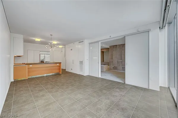 $2,975 | 3722 South Las Vegas Boulevard, Unit 2310, Las Vegas, NV 89158