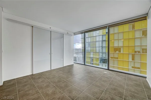 $2,975 | 3722 South Las Vegas Boulevard, Unit 2310, Las Vegas, NV 89158