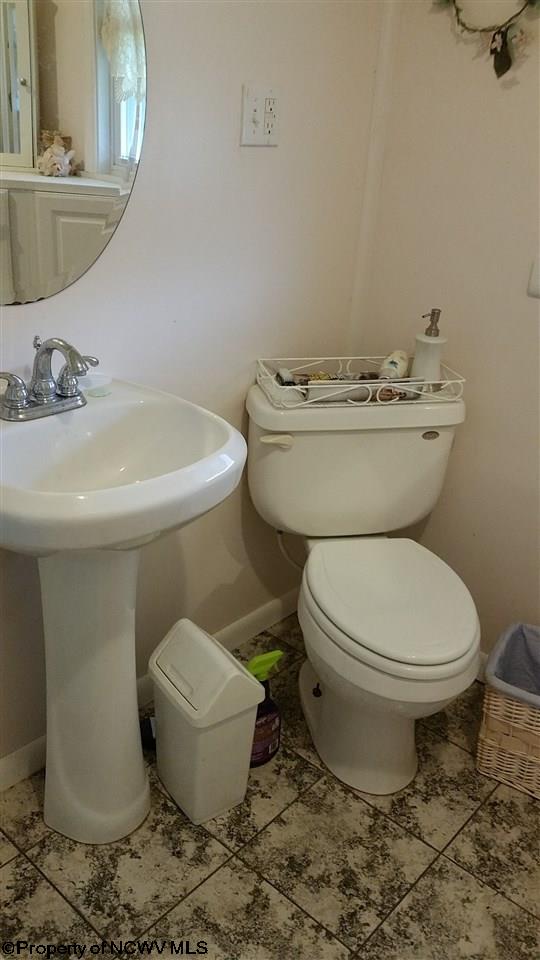 400 Flatwoods Corner Road Flatwoods, WV 26621 - Photo 7 of 10 Gallery Image 7